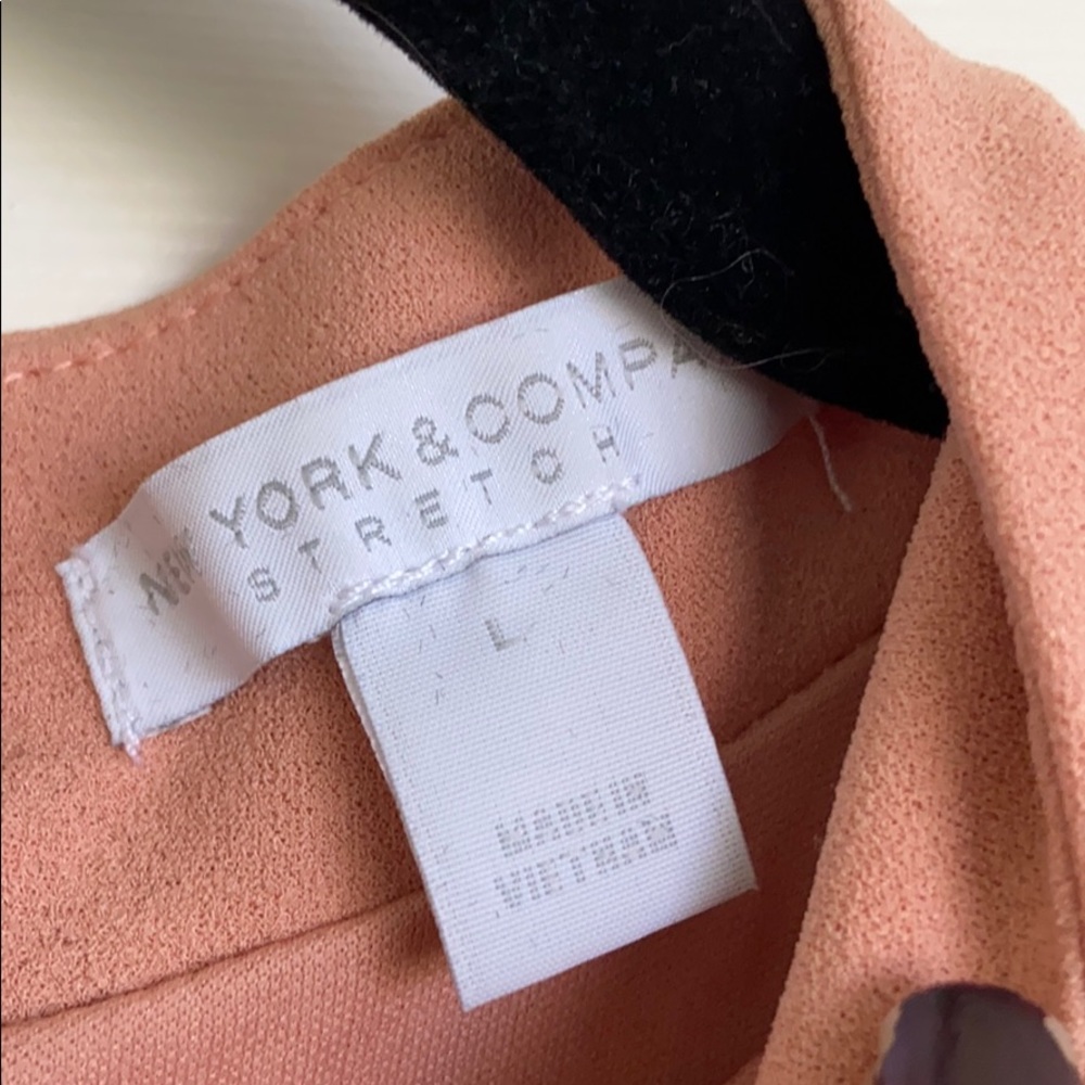 Dress - Picture 7 of 8